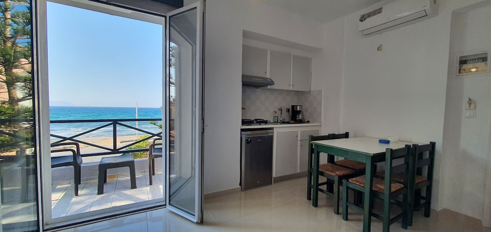 

Cagliari - Heraklion - Stella Apartments