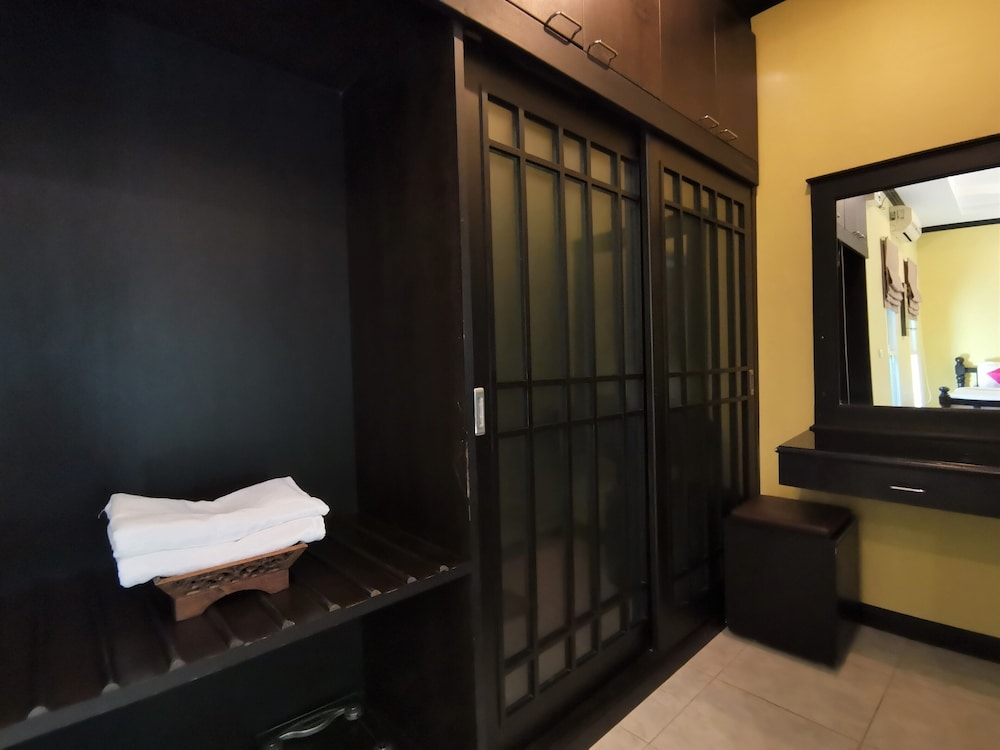 

Torino - Rawai Beach - Thai Modern Resort & Spa "Newly Renovated