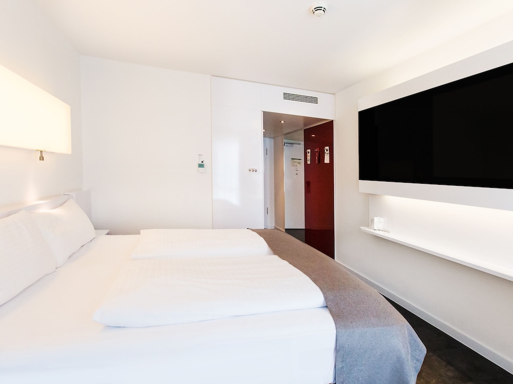 

Napoli - Frankfurt-Main Airport - Dormero Hotel Frankfurt Messe