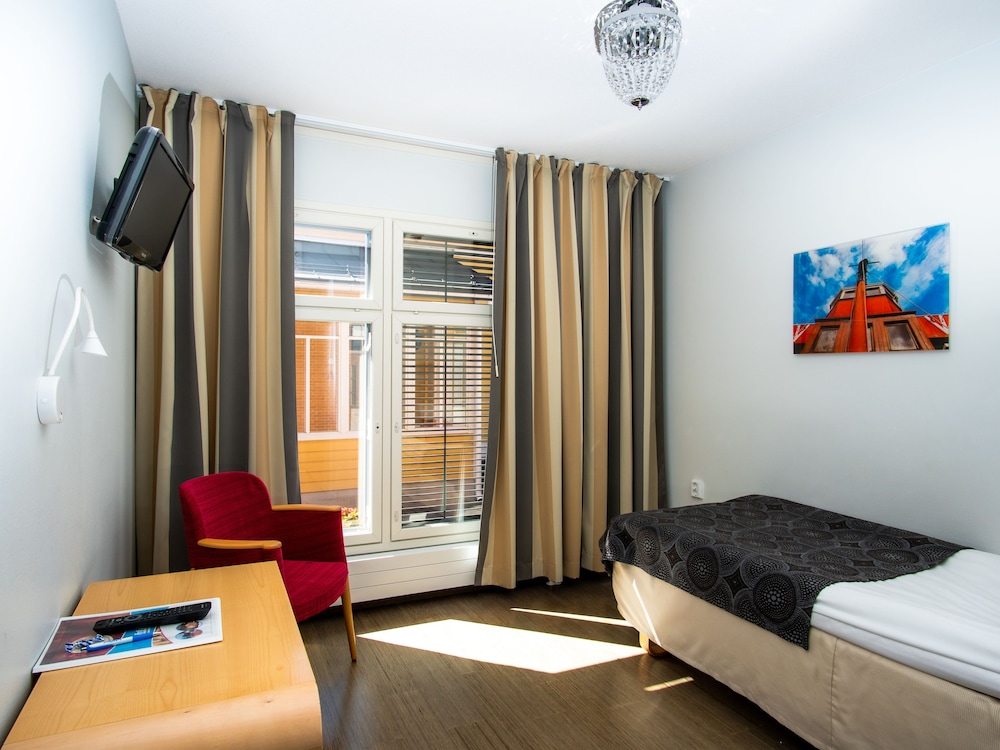Kuopio - Hotel Jahtihovi