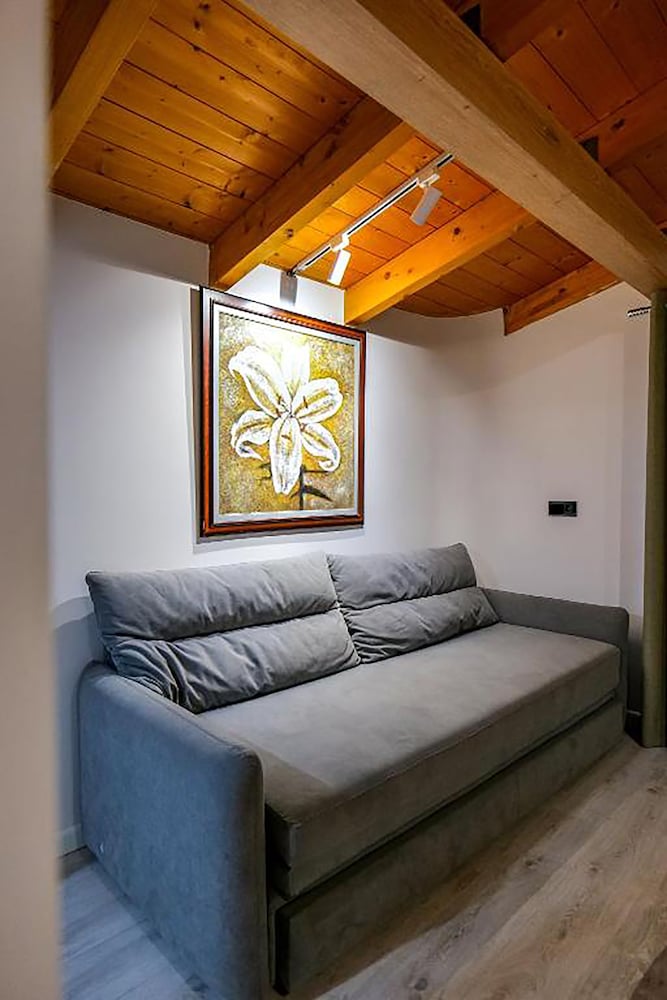 

Catania - Riviera Albanese - Hotel Semajo