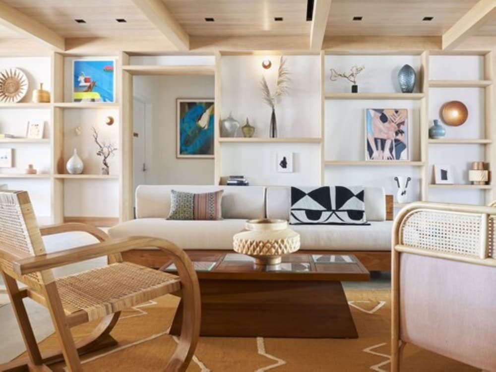

Bari - New York - Aeroporto JFK - The Rockaway Hotel