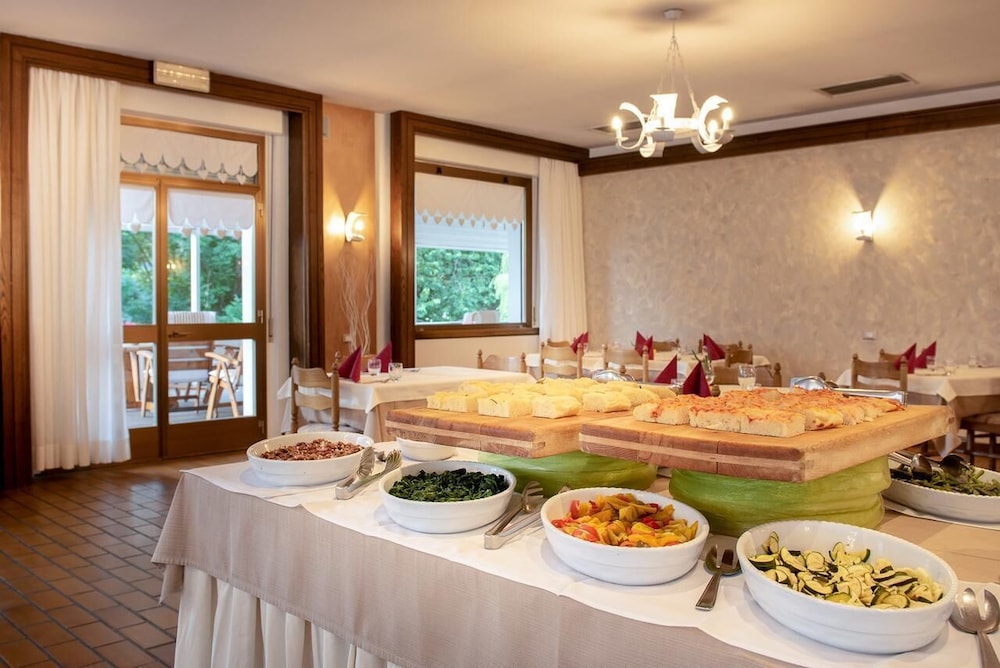 

Napoli - Val di Fiemme, Montagna Italia - Hotel Latemar