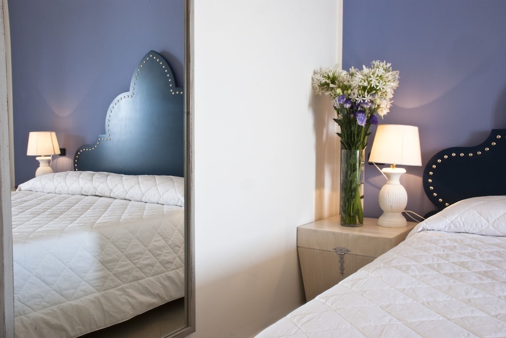 

Roma - Lipari, Isole Eolie - Hotel Cutimare - Aeolian Charme