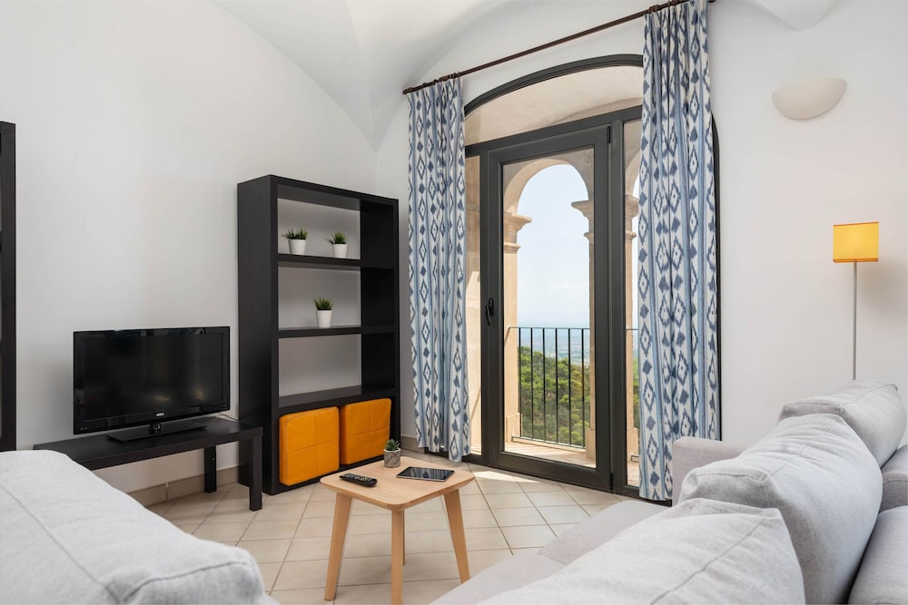 

Catania - Cala D'Or - Petit Hotel Hostatgeria Sant Salvador