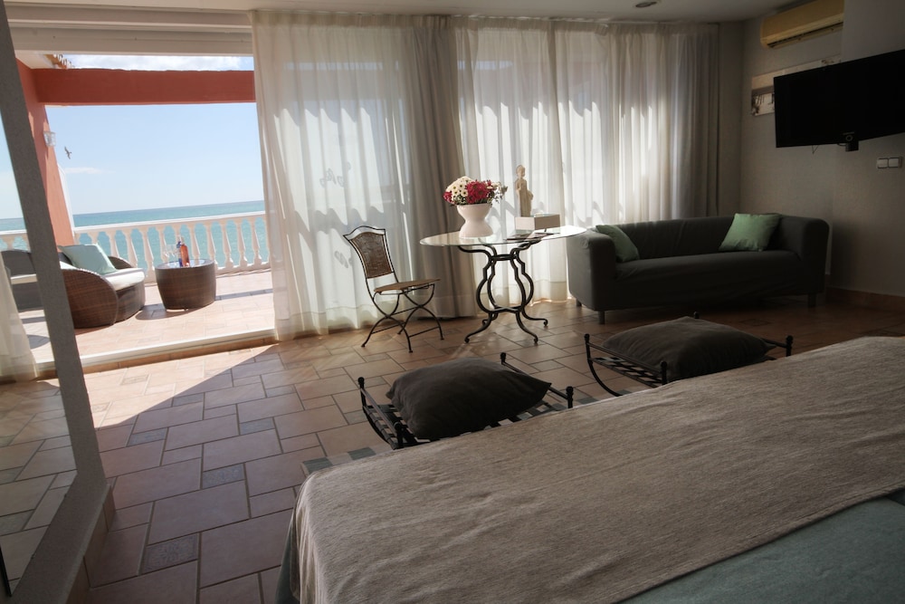 

Firenze - Torremolinos - Hotel Mediterráneo Carihuela