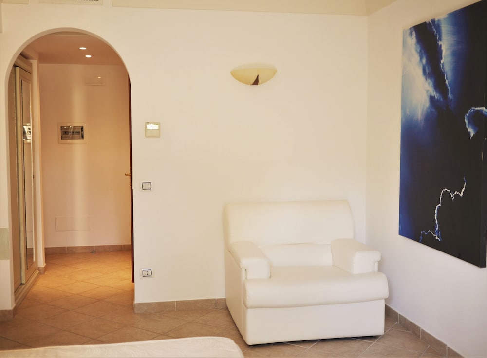 

Milano - Anacapri - Hotel Villa Ceselle