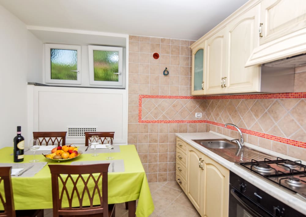 

Torino - Capri - Hotel Villa Ceselle