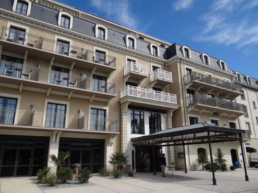 

Venezia - Saint Malo - Hôtel Le Nouveau Monde