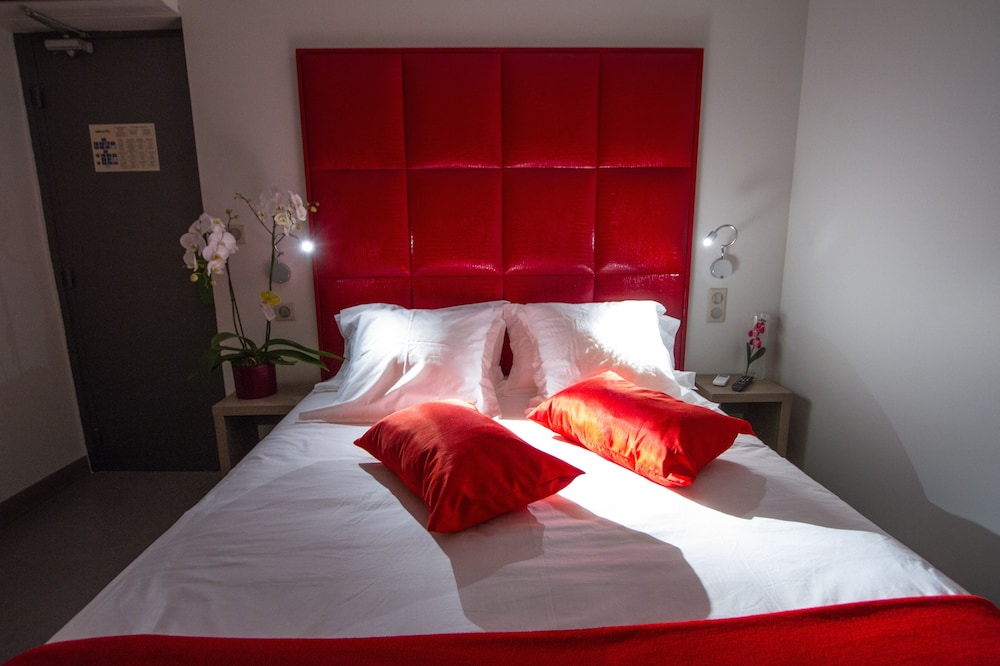 

Napoli - L'île Rousse - Hotel La Santa