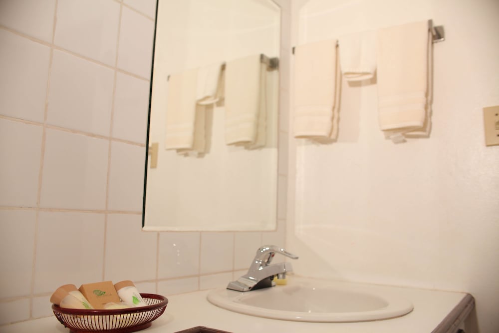 

Roma - Antigua e Barbuda, Caraibi - Heritage Hotel