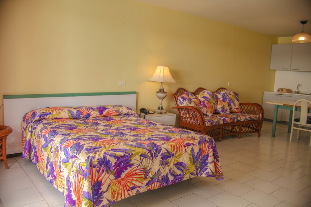 

Verona - St. John's - Heritage Hotel