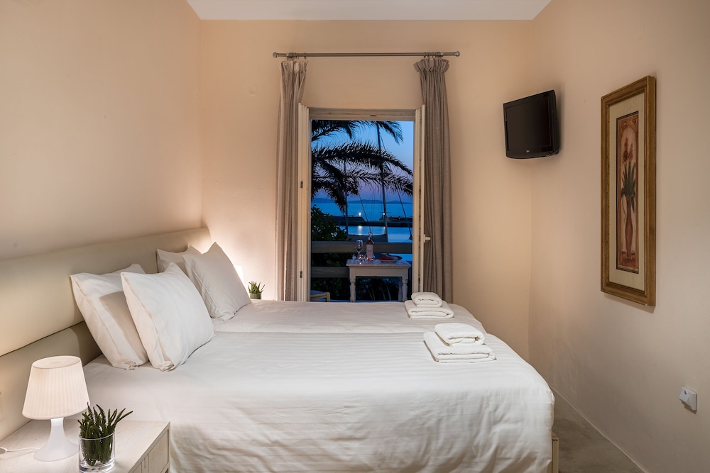 

Venezia - Mykonos, Isole Greche - Olia Hotel