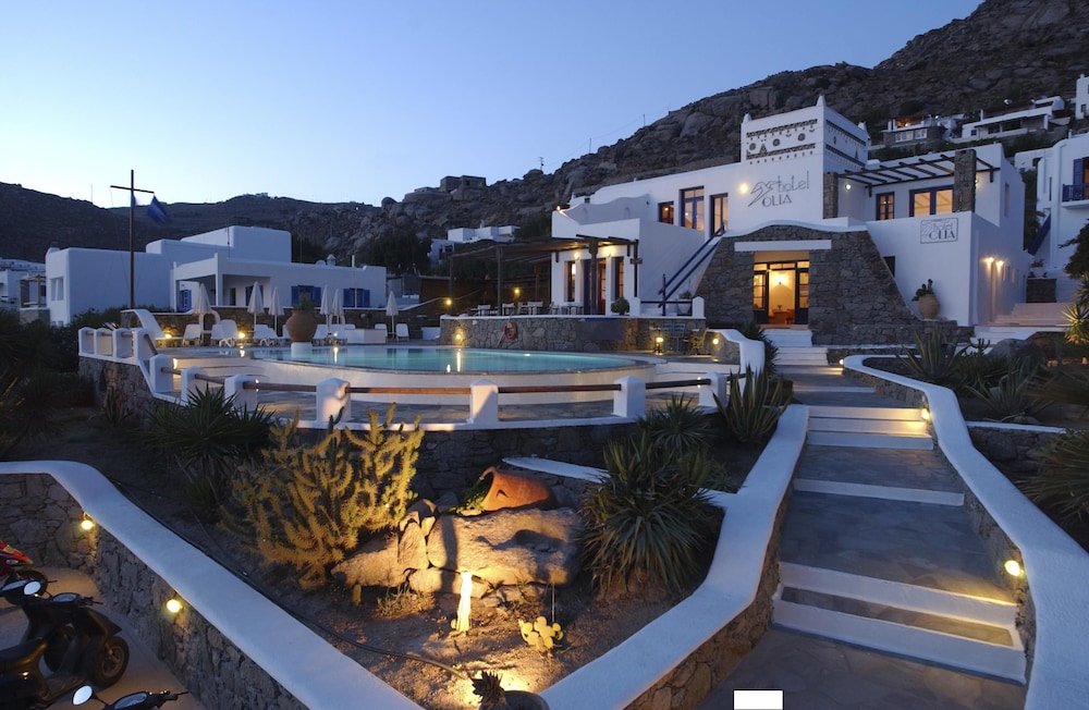 

Catania - Agios Sostis Mykonos - Olia Hotel