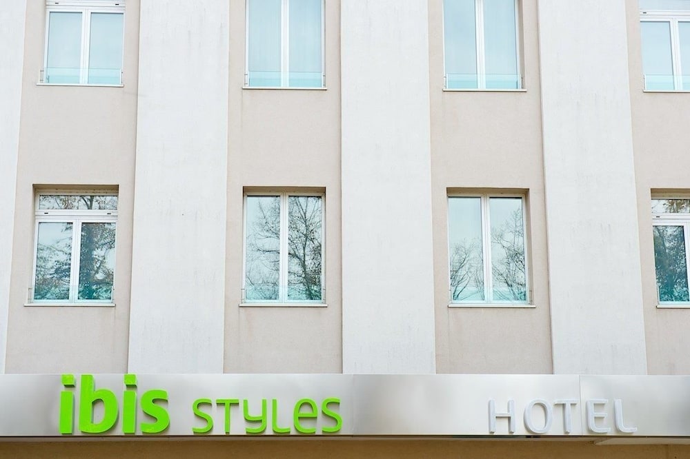 

Napoli - Parma - Ibis Styles Parma Toscanini