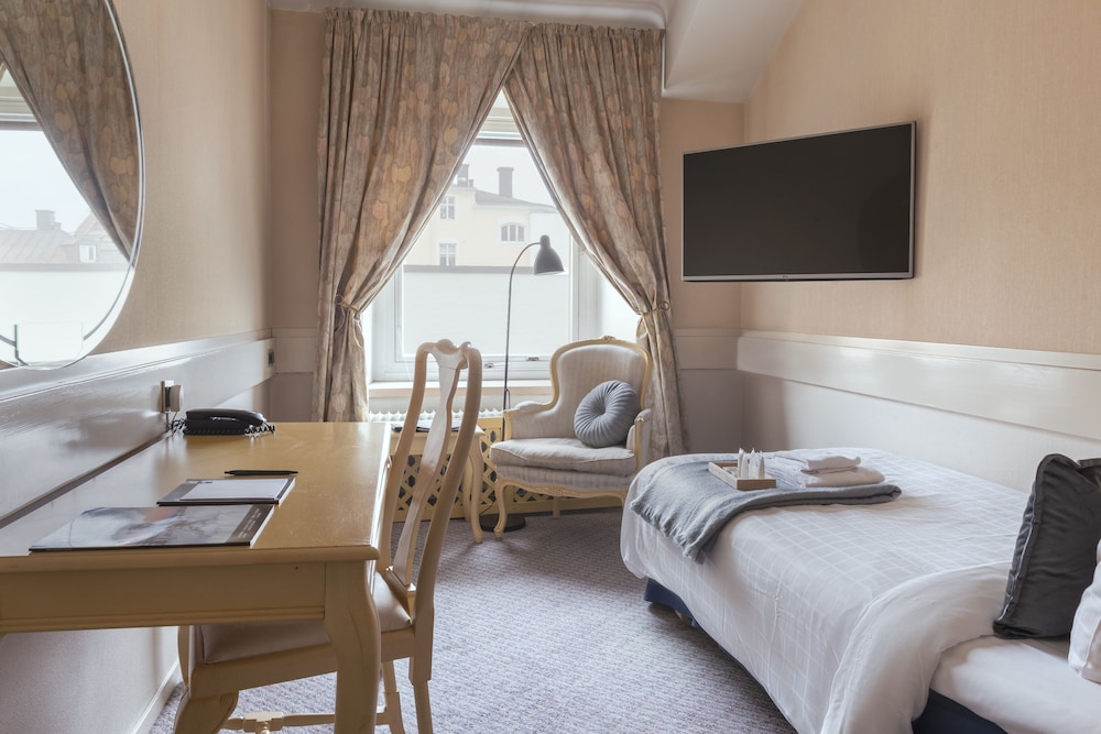 

Bologna - Örnsköldsvik - First Hotel Statt Örnsköldsvik
