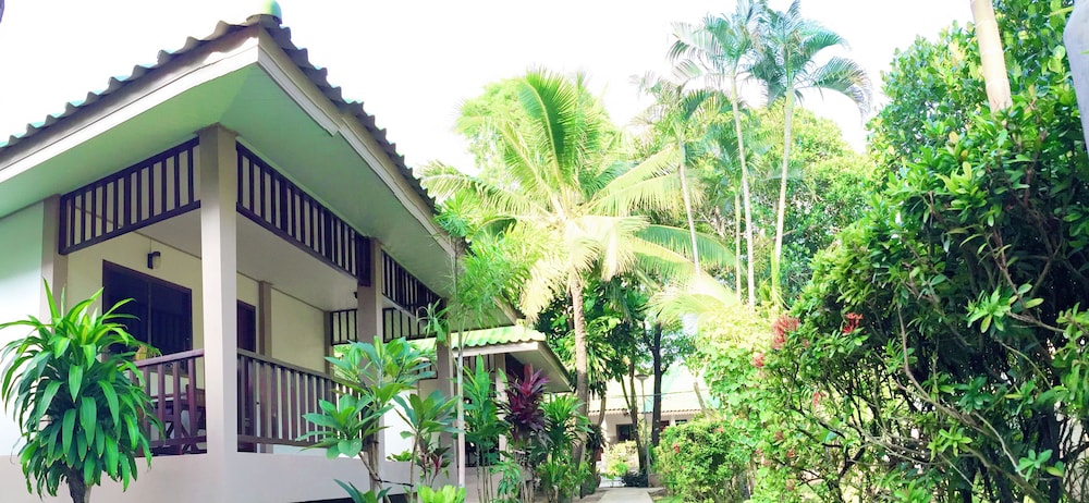 

Milano - Laem Set Beach - Koh Samui - Lamai Inn 99 Bungalows