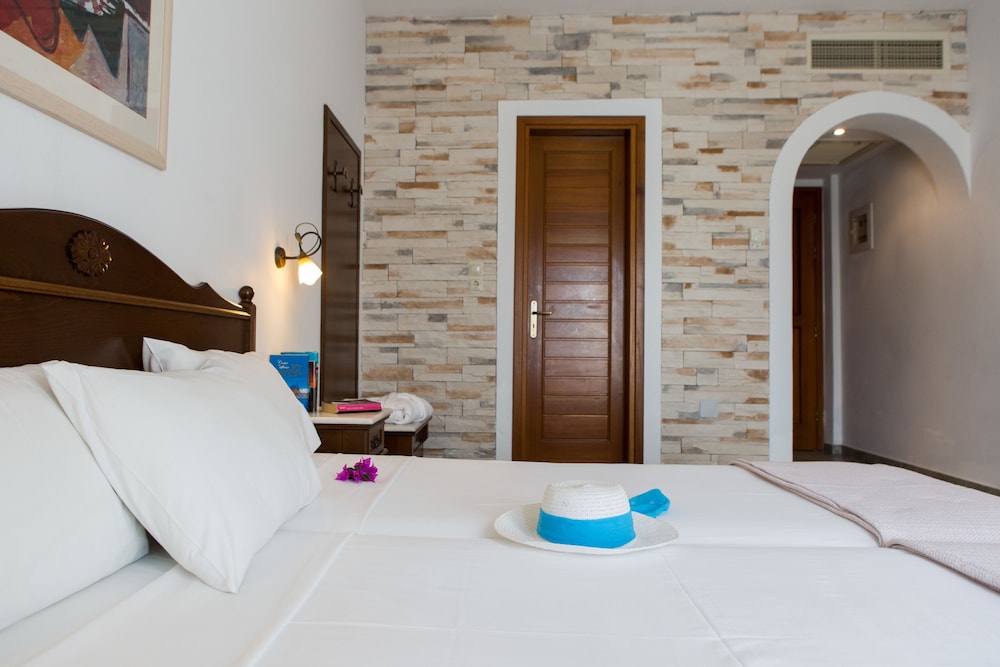 

Roma - Stelida - Plaza Beach Hotel