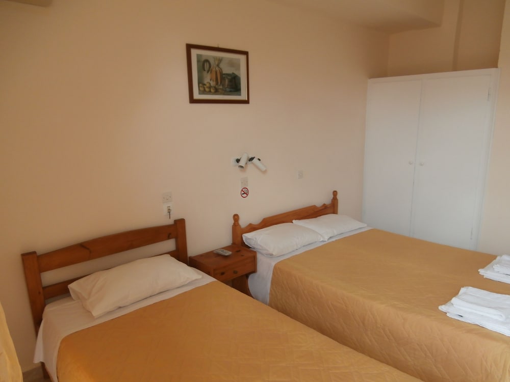 

Roma - Mesongi - River Studios & Apartments