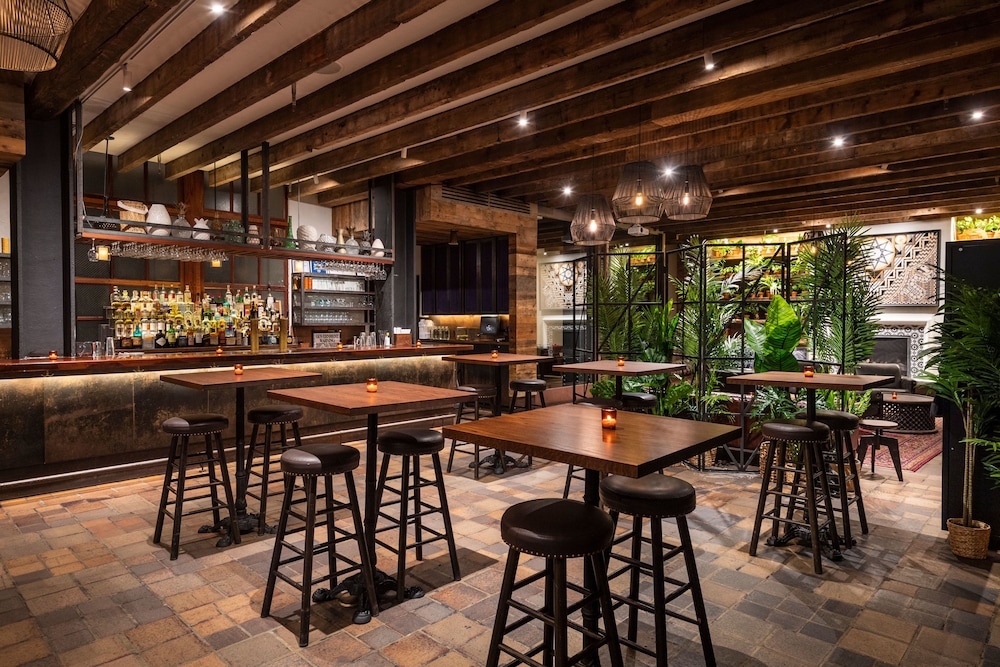 

Venezia - Long Island City - Pod 39