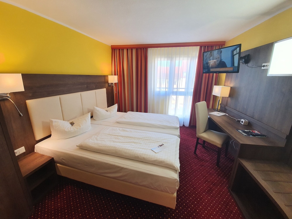 

Roma - Furth - INVITE Hotel Nürnberg City