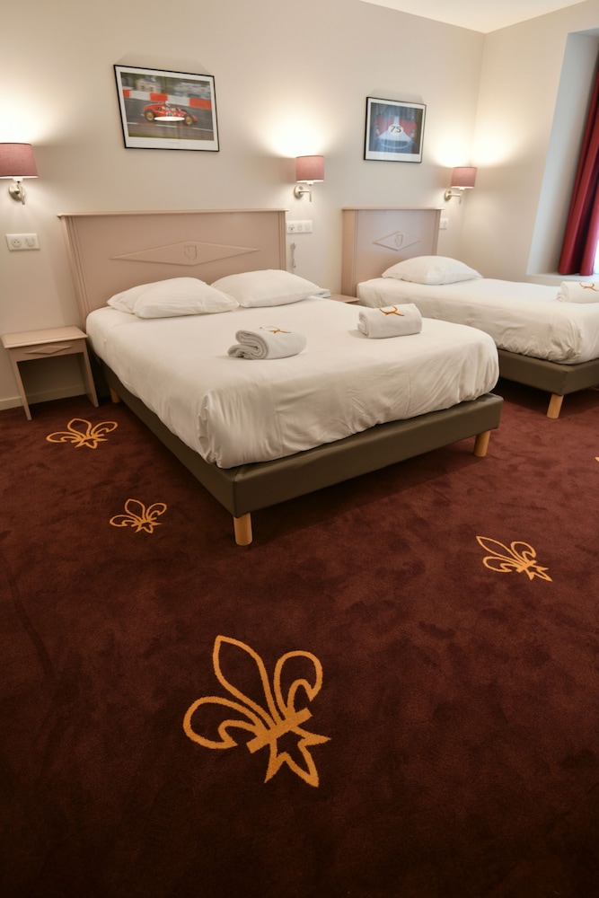 

Milano - Pau - Hôtel Le Roncevaux