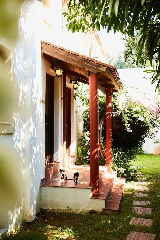 

Roma - Kalyves - Vamos Palace Apartments
