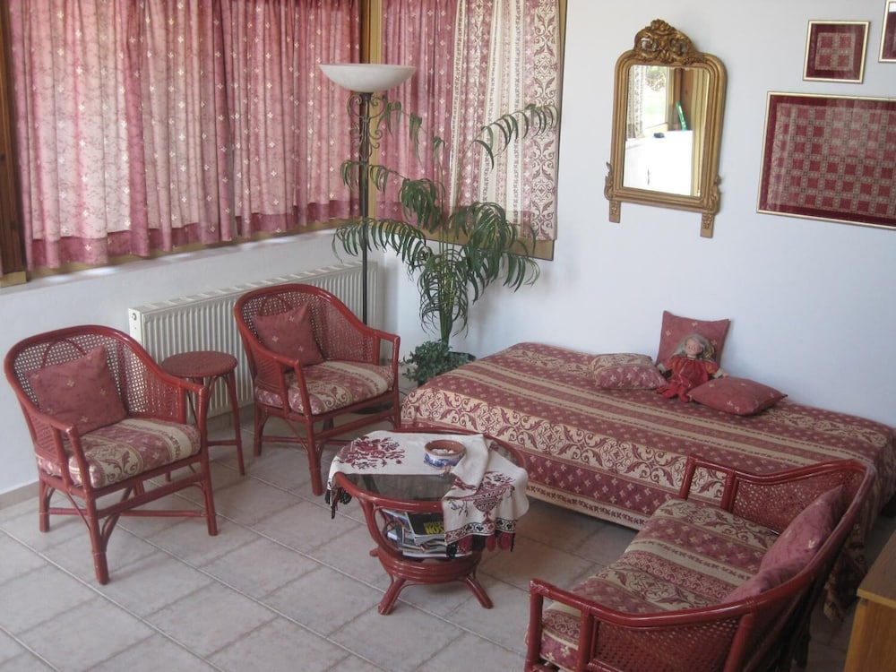 

Verona - Kalyves - Vamos Palace Apartments