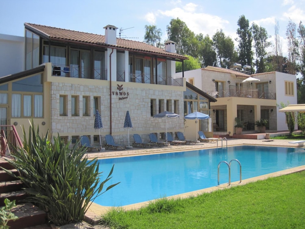 

Verona - Kalyves - Vamos Palace Apartments