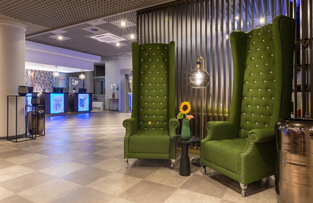 

Napoli - Verona - Leonardo Hotel Verona