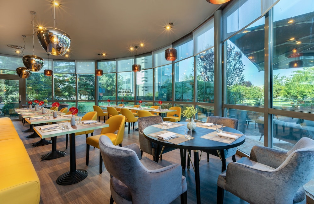 

Napoli - Verona - Leonardo Hotel Verona