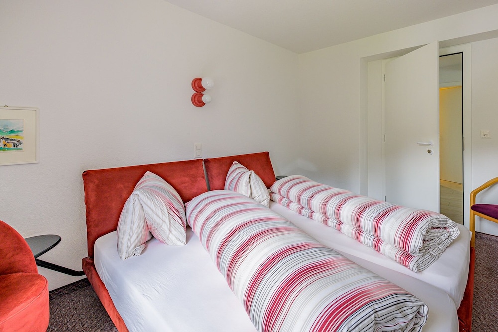 

Catania - Poschiavo - Hotel Zarera