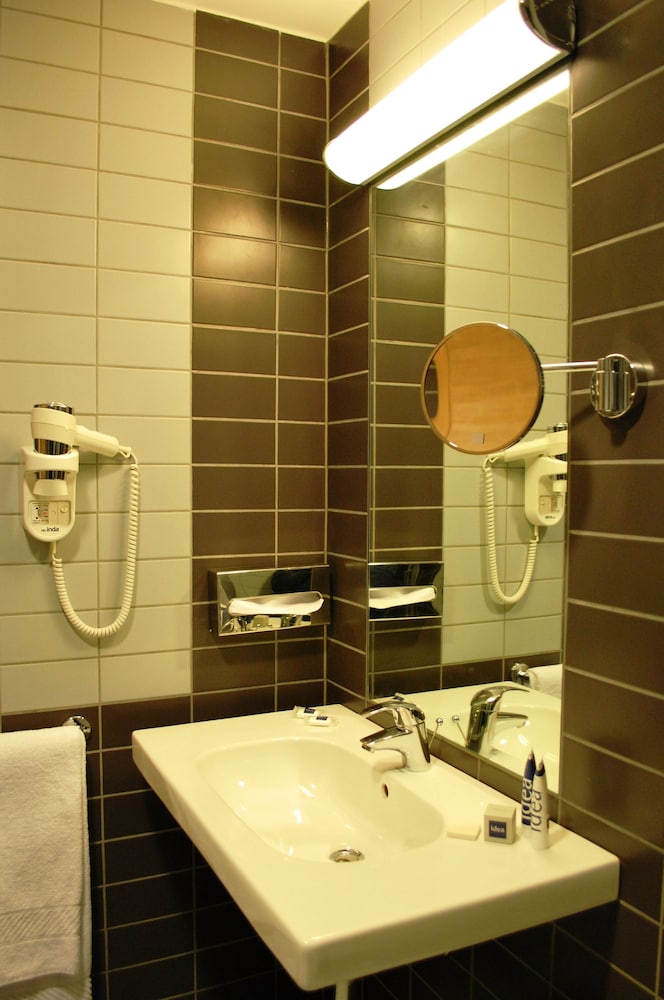 

Milano - Savona - Idea Hotel Plus Savona