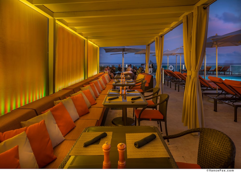 

Bari - Key Biscayne - Private Oasis at Arya