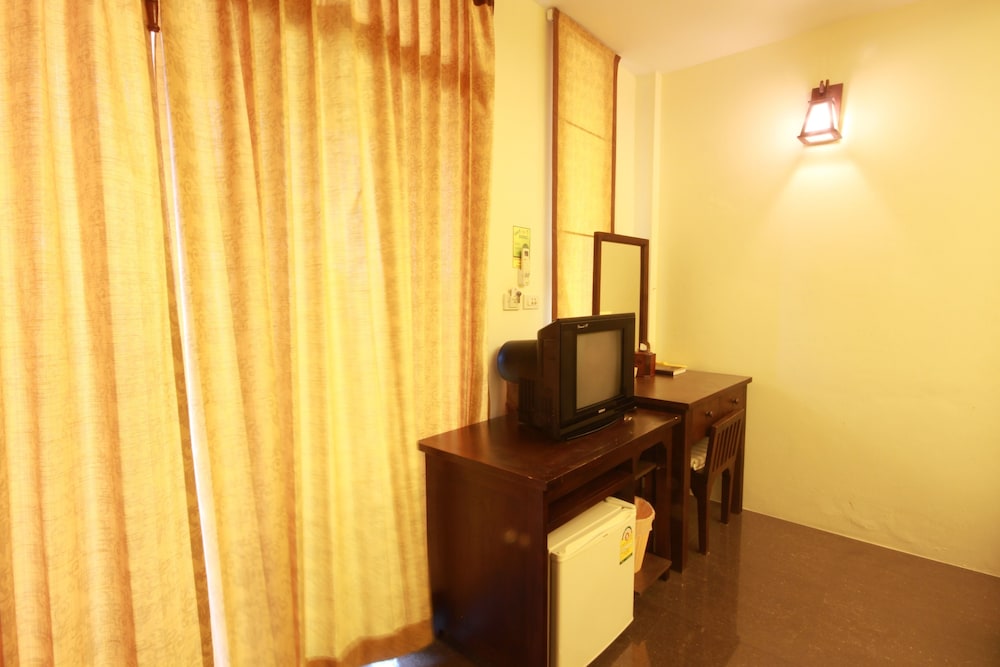 

Bologna - Koh Phangan - Tharathip Resort Koh Phangan - SHA Plus