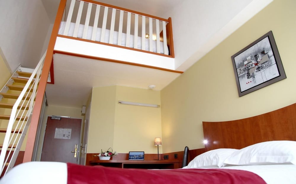

Bari - Bretagna, Francia - Logis Hotel Center