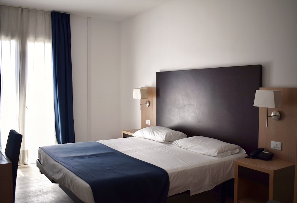 

Milano - Ciampino - Hotel Giardino d'Europa