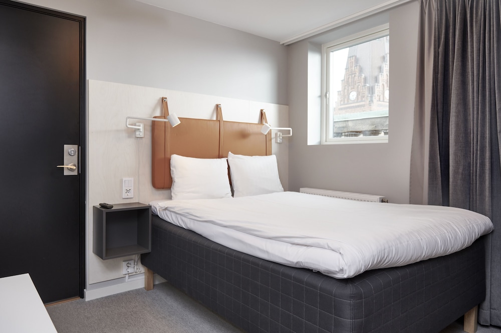 

Milano - Malmö - Moment Hotels