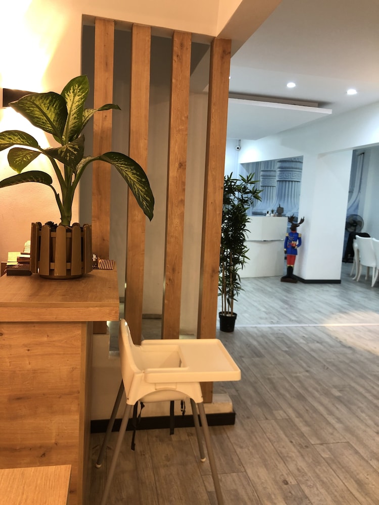 

Milano - Izmir - Ege Pearl Hotel