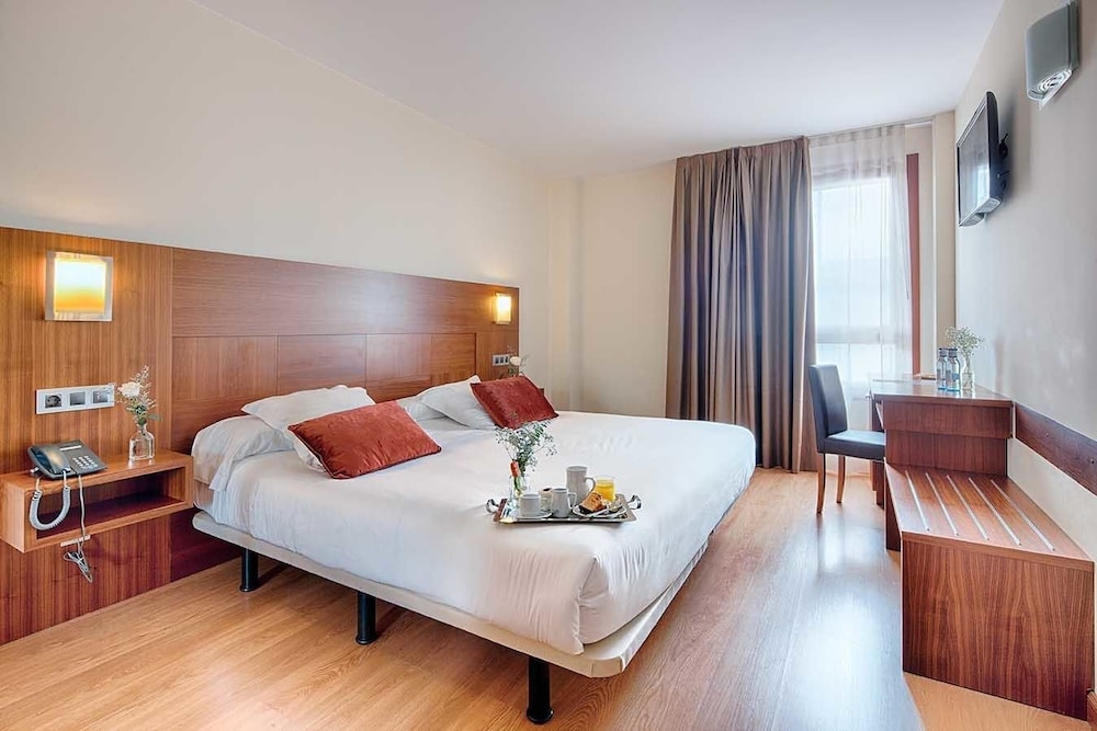 

Roma - Oviedo - Hotel Zalle Don Fernando