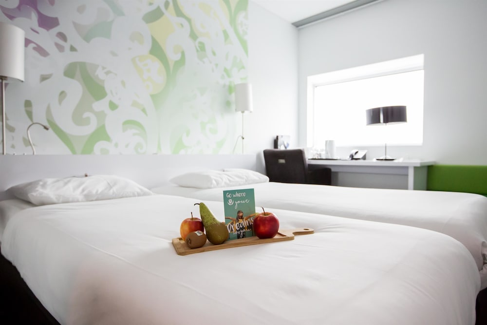 

Napoli - Eindhoven - Tulip Inn Eindhoven Airport