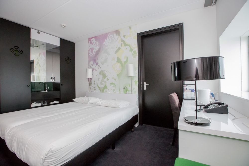 

Bologna - Eindhoven - Tulip Inn Eindhoven Airport