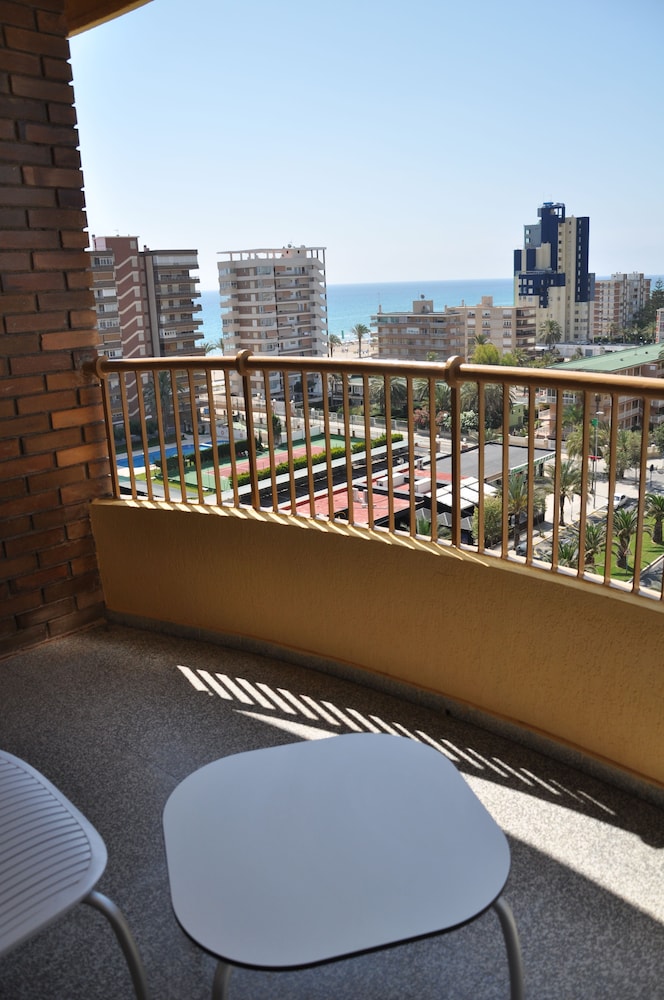 

Bologna - El Campello - Hotel Castilla Alicante