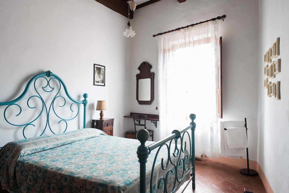 

Verona - San Gimignano - Residenza D'Epoca Palazzo Buonaccorsi