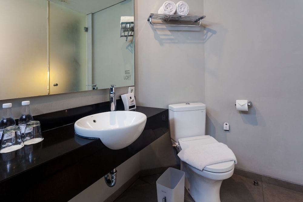 

Napoli - Kuta - Bali - Loft Legian Hotel Bali