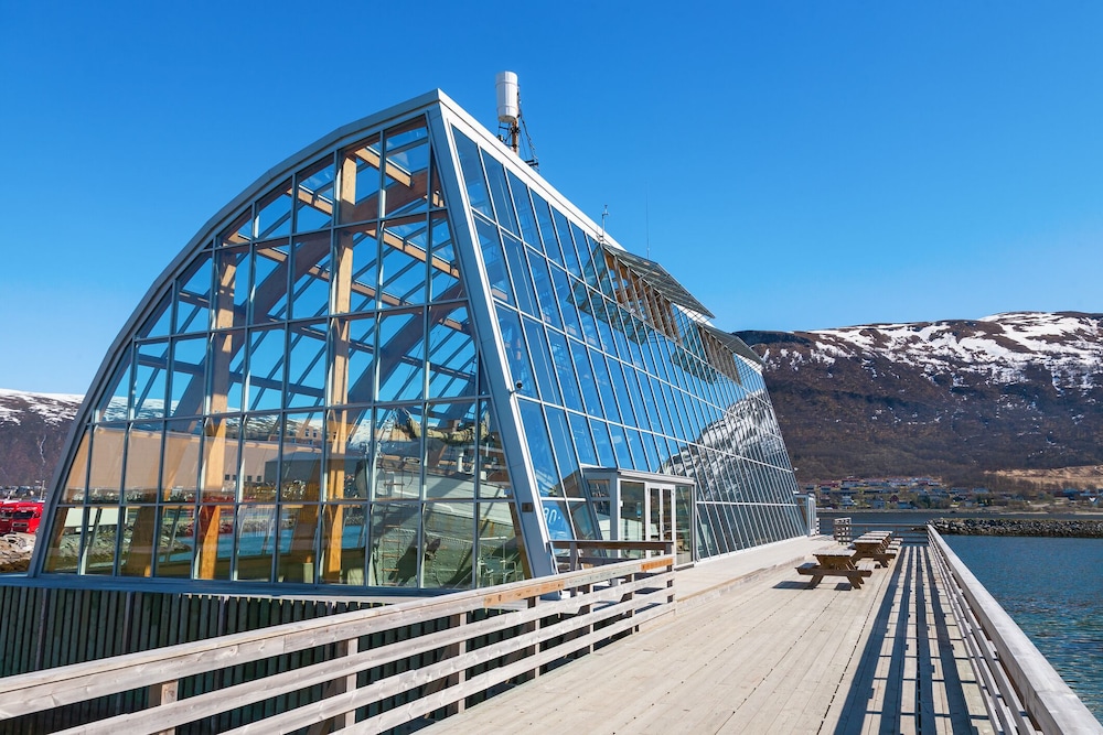 

Milano - Kvaloysletta - Smarthotel Tromsø