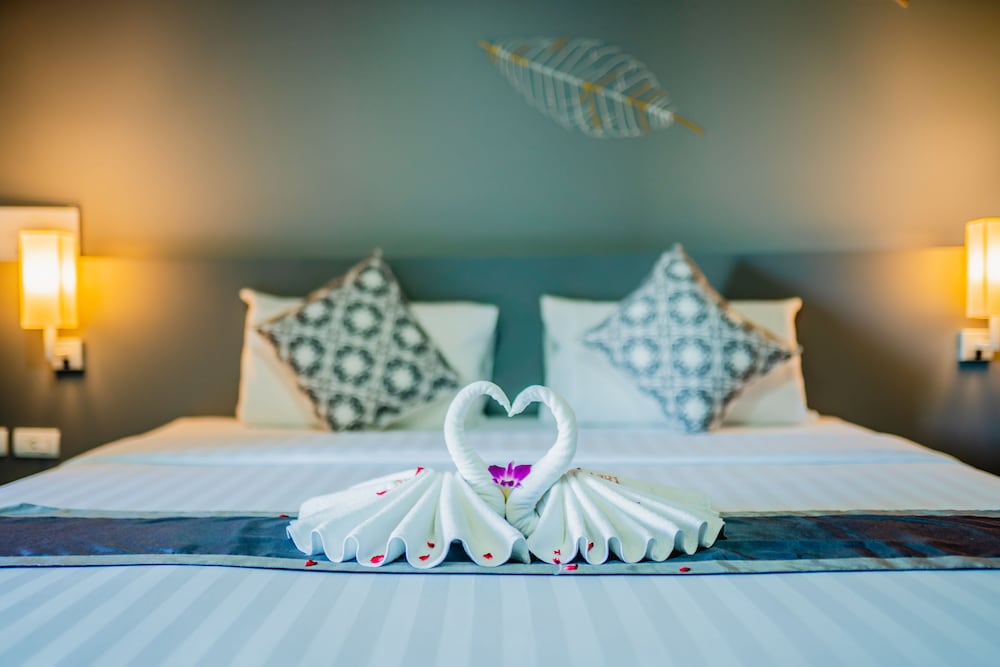 

Bologna - Si Sunthon - The Rubber Hotel Phuket