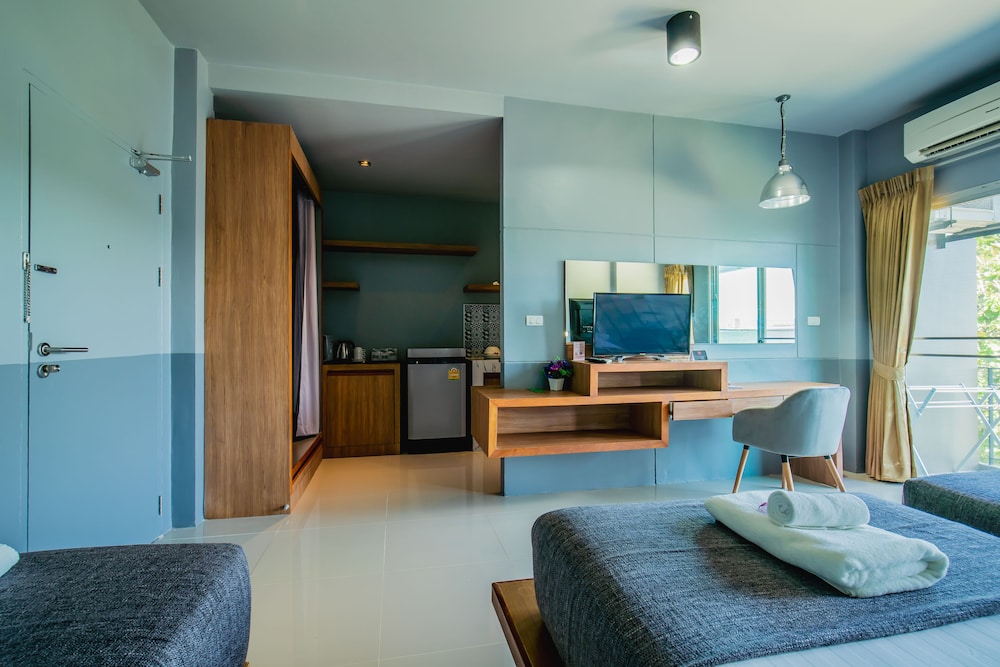 

Catania - Si Sunthon - The Rubber Hotel Phuket