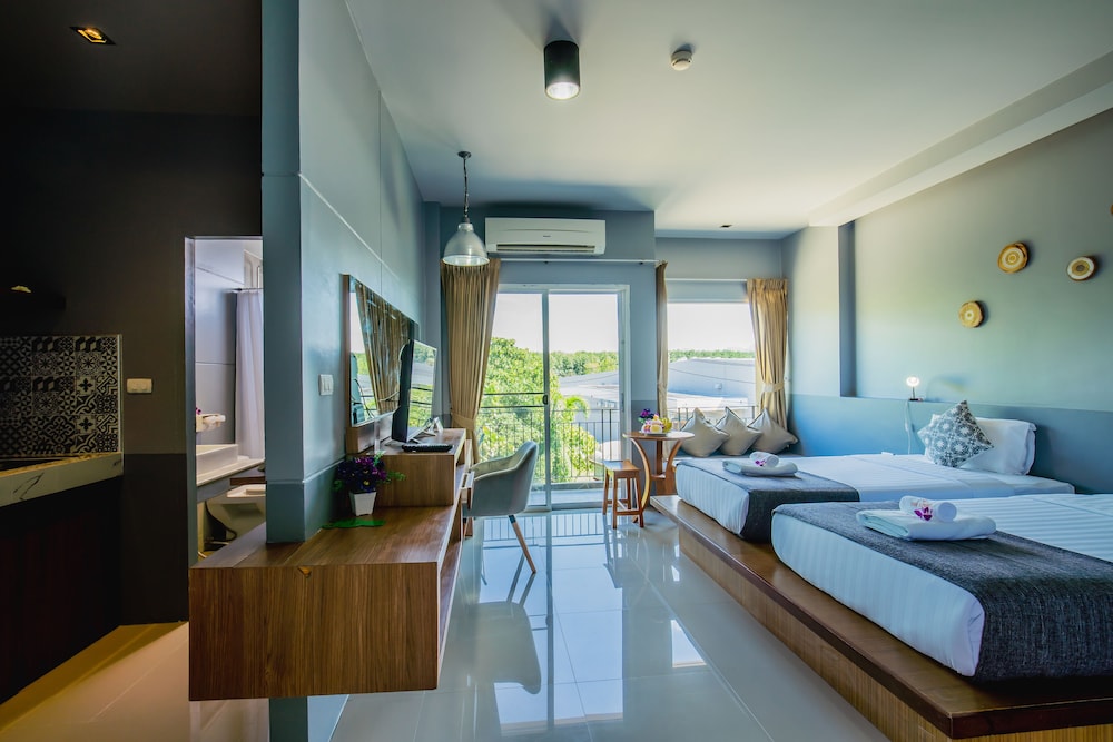 

Catania - Si Sunthon - The Rubber Hotel Phuket
