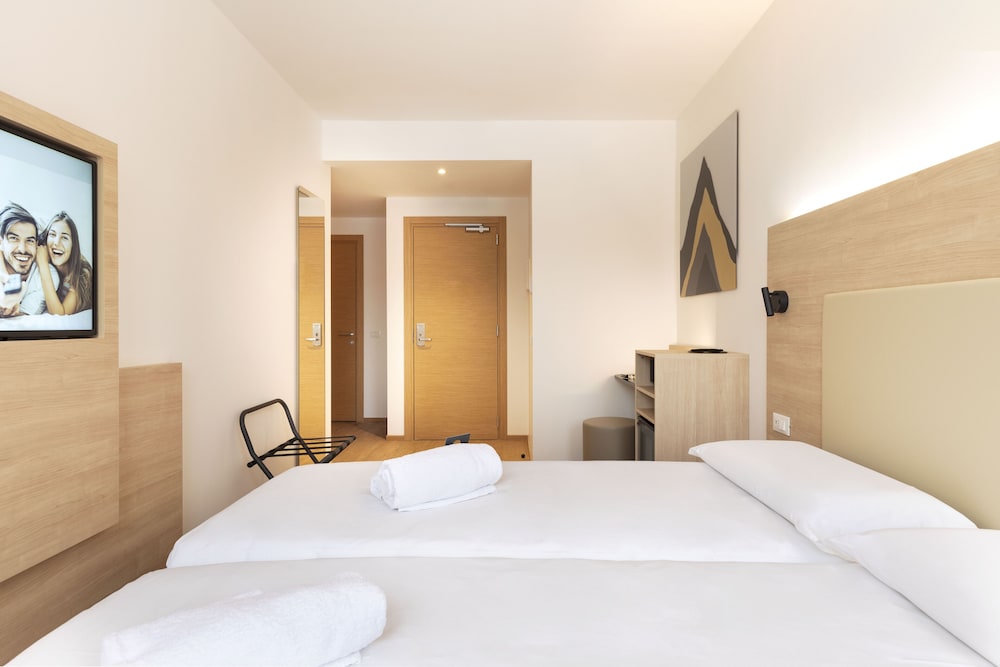 

Bari - Alto Adige, Montagna Italia - B&B Hotel Bolzano